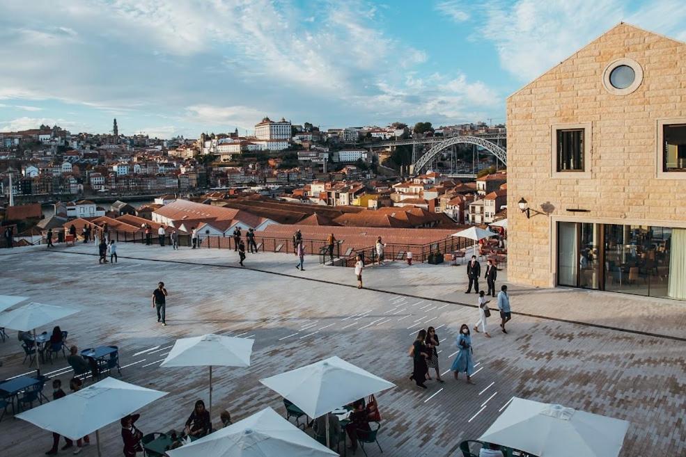 빌라노바데가이아 Oporto Wine Cellars Flat With Terrace 아파트 외부 사진